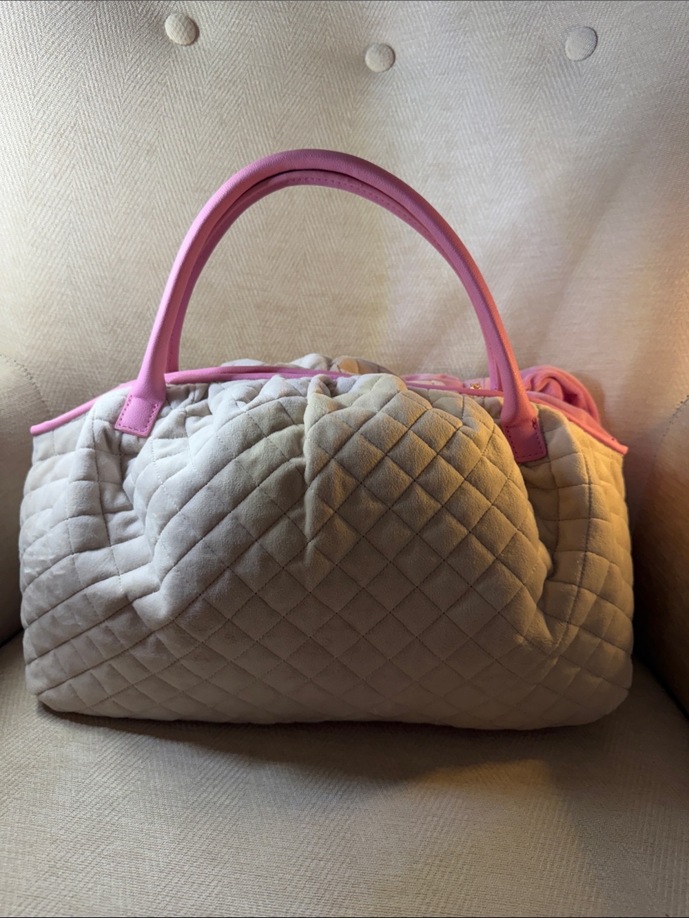 Juicy Couture Pink & Cream Quilted Satchel with Bow Accent - Picture 12 of 16